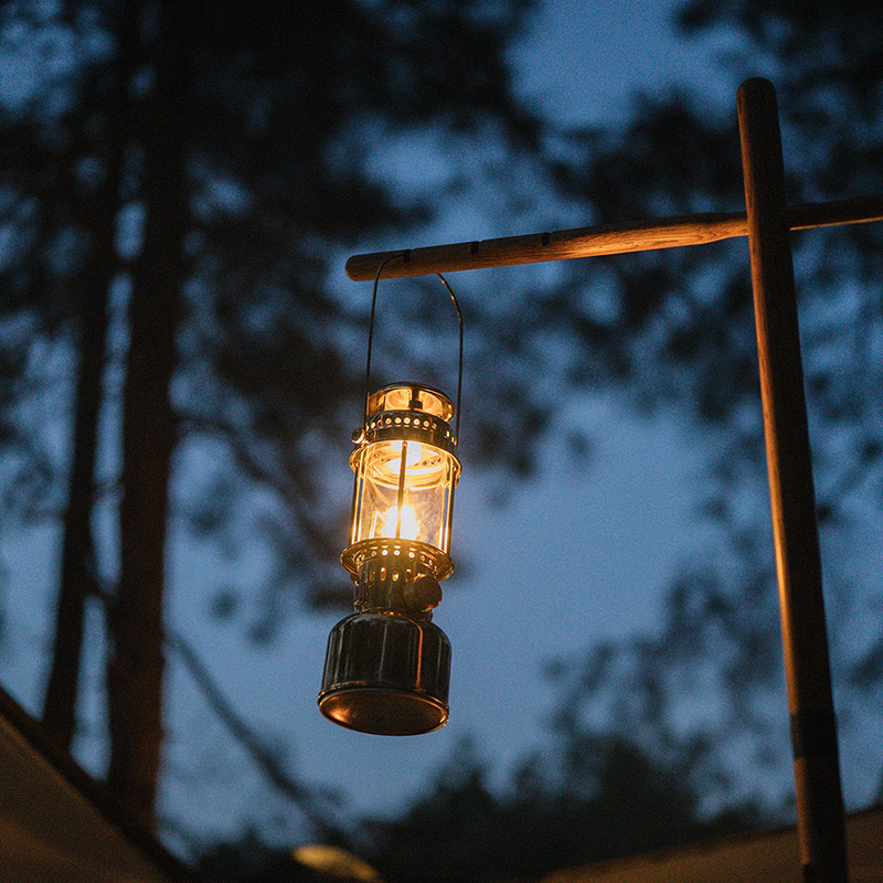 Naturehike plynová retro lampa 690g zlatá